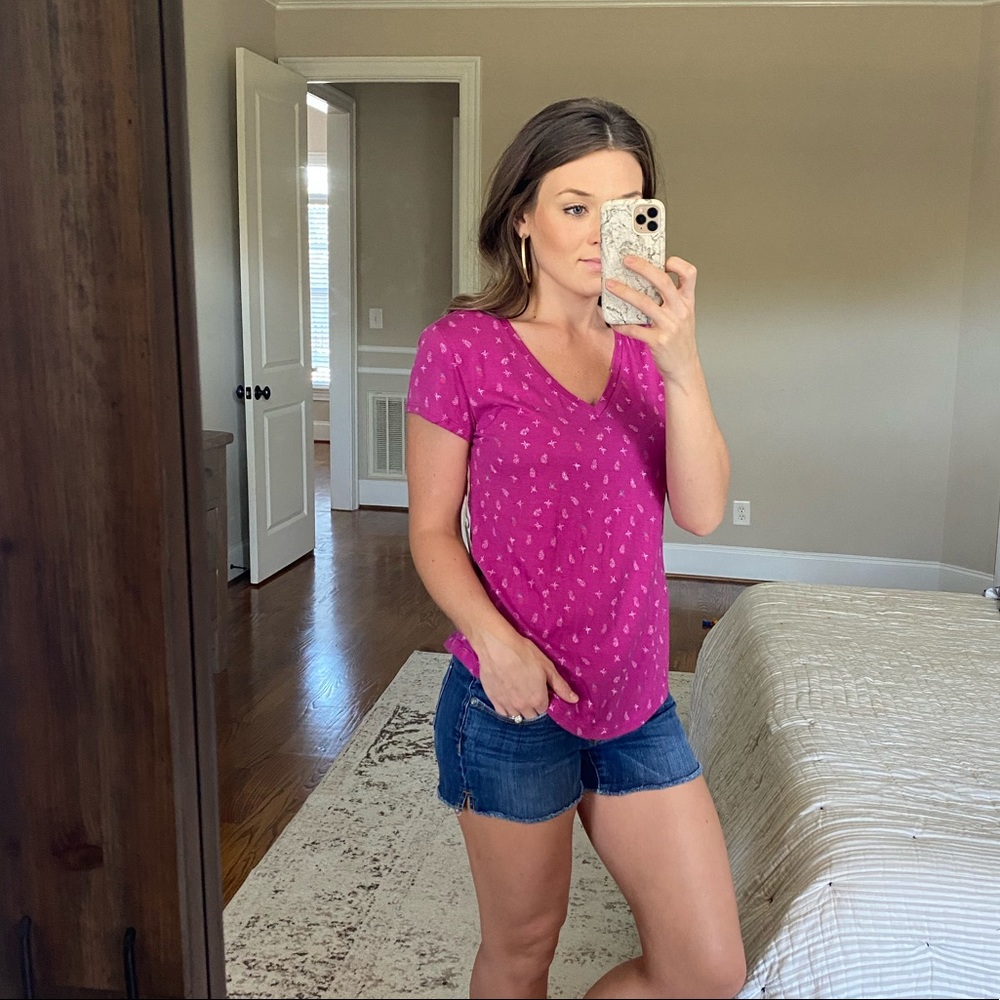 Pineapple Tee